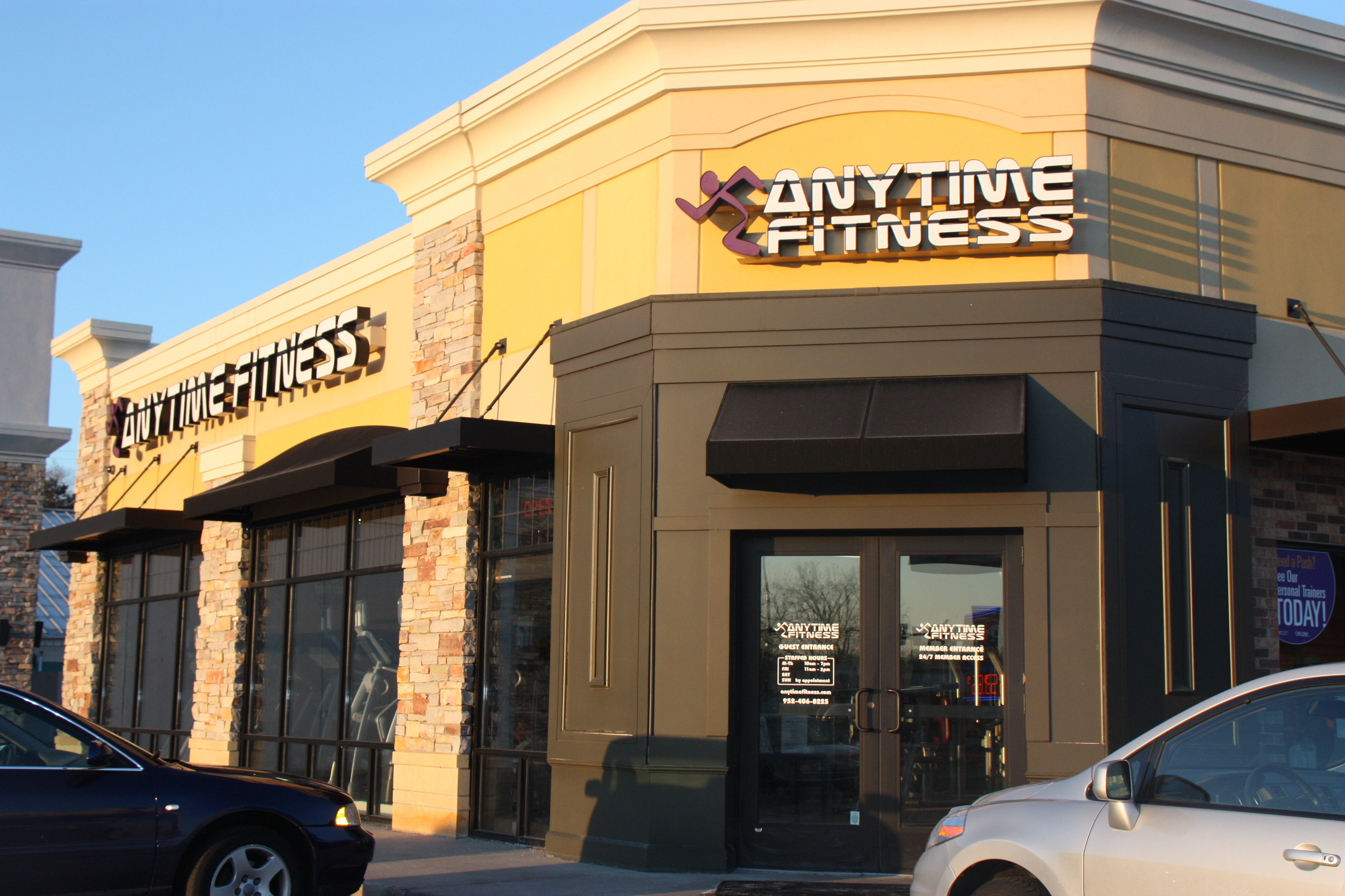 Anytime_Fitness_gym_in_Minnetonka,_MN